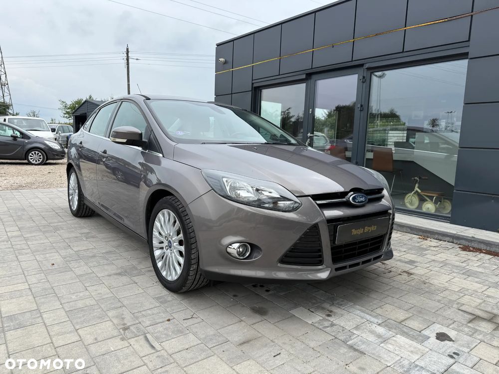 Ford Focus 1.6 Ti-VCT Sport - 8