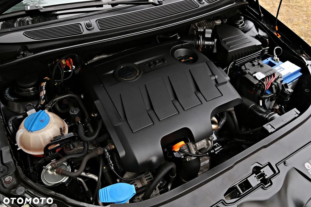 Skoda Roomster 1.6 TDI DPF Comfort PLUS EDITION - 40