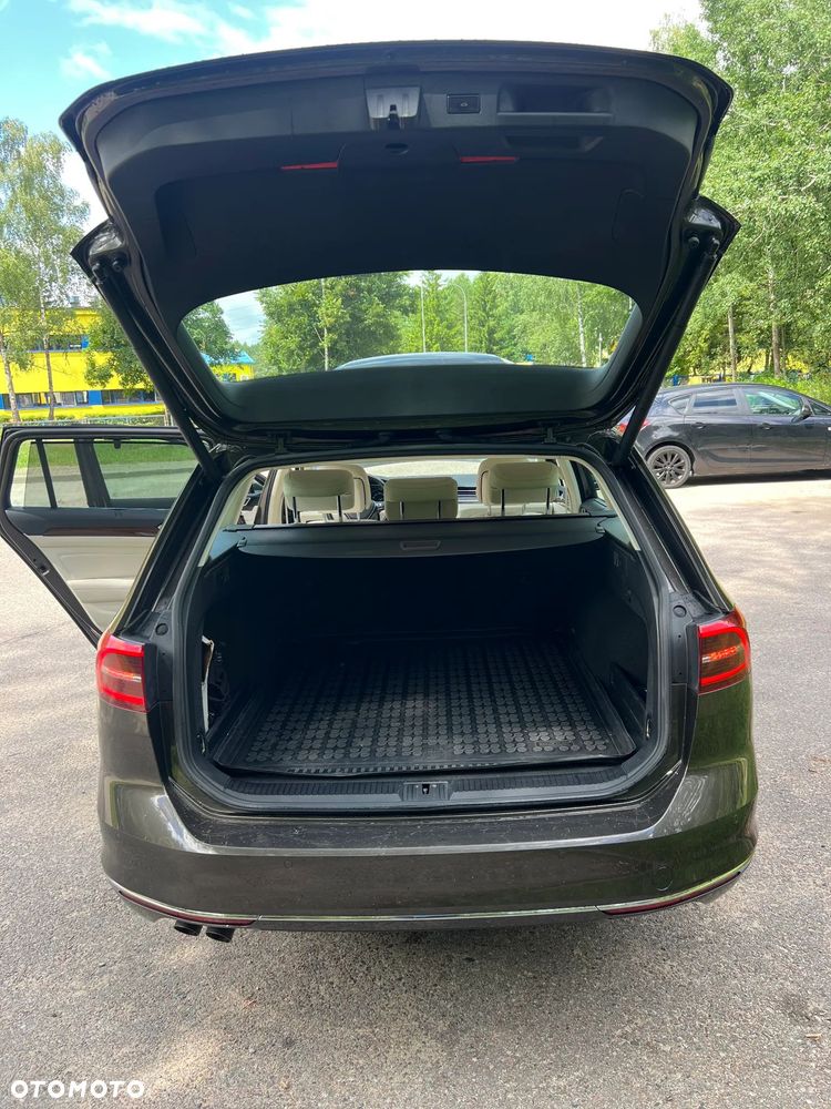 Volkswagen Passat 2.0 TDI BMT 4Mot Highline DSG - 18