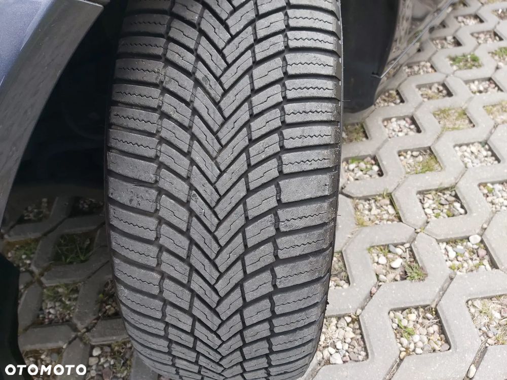 Mercedes-Benz Klasa C 200 CDI BlueEff Avantgarde - 28