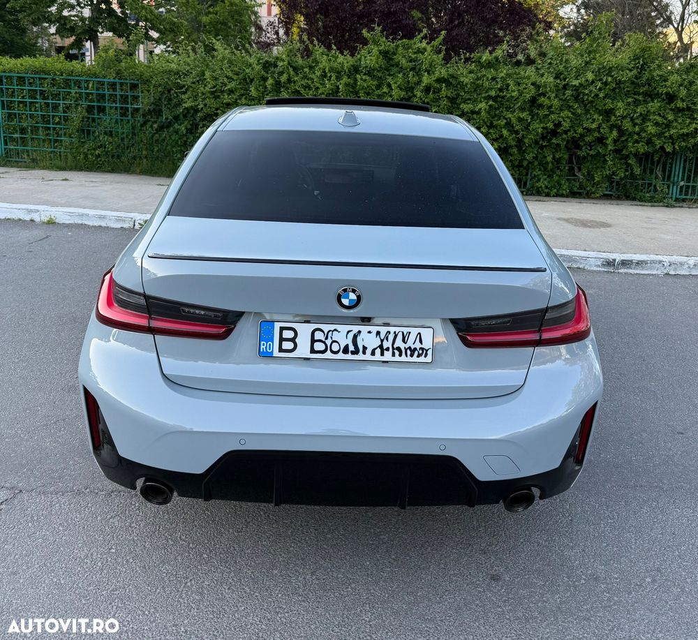BMW Seria 3 330i Aut. - 4