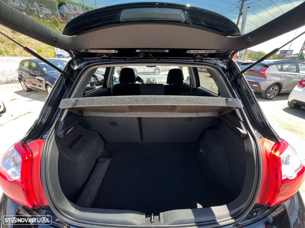Toyota Auris 1.4 D-4D DPF - 11