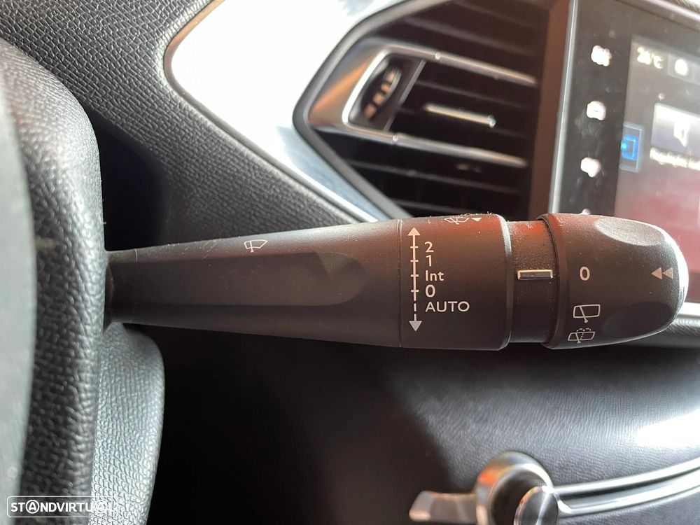 Peugeot 308 e-HDi FAP 115 Stop&Start Allure - 20