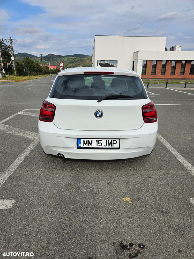 BMW Seria 1 118d Aut. Sport Line - 9
