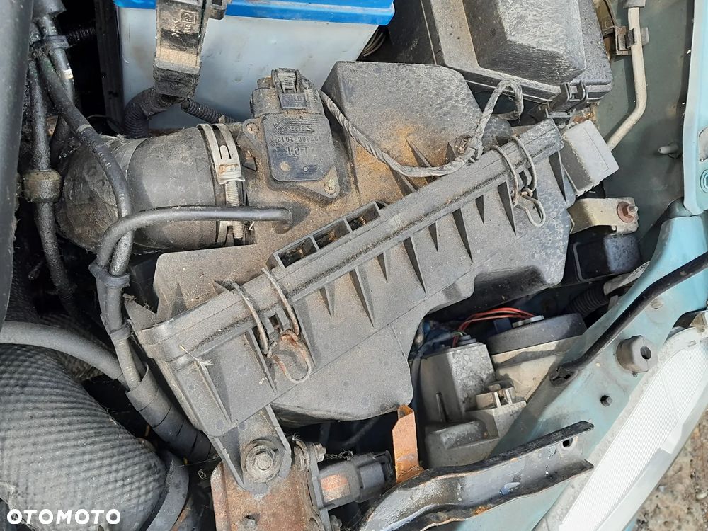 Mazda 323 323f 626 Premacy 2.0 ditd Przepływomirz Powietrza  ZL01 - 5