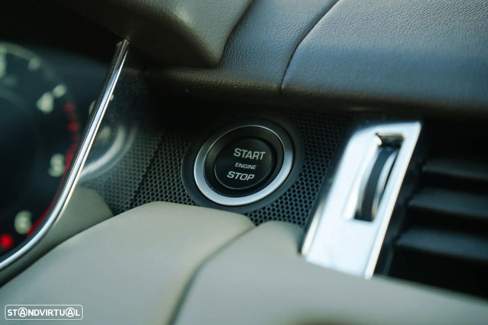 Land Rover Range Rover Sport SDV6 Black Edition - 13