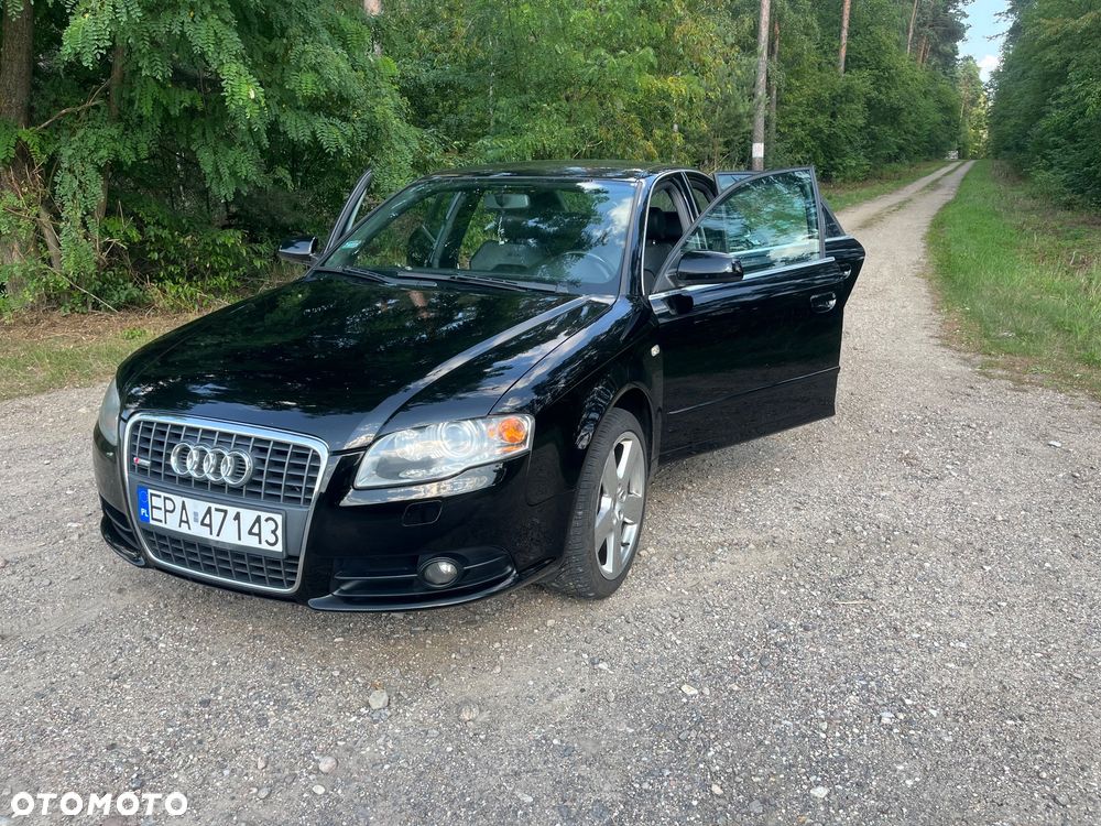 Audi A4 Limousine - 14