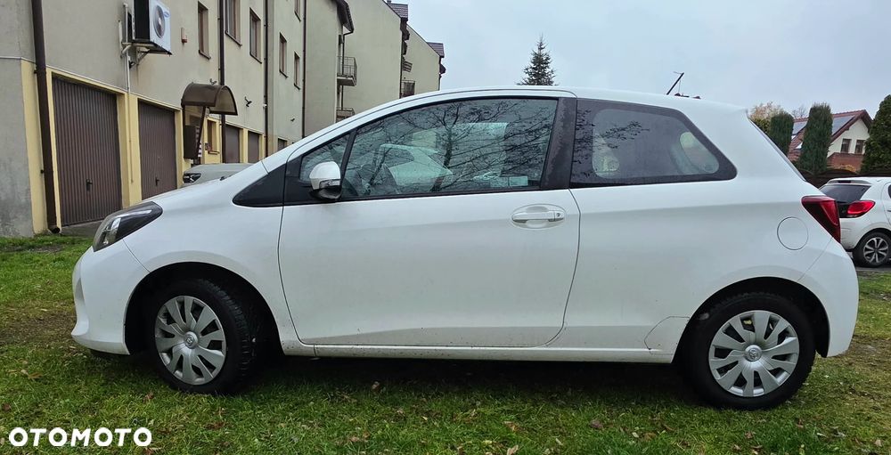 Toyota Yaris 1.0 Active - 8