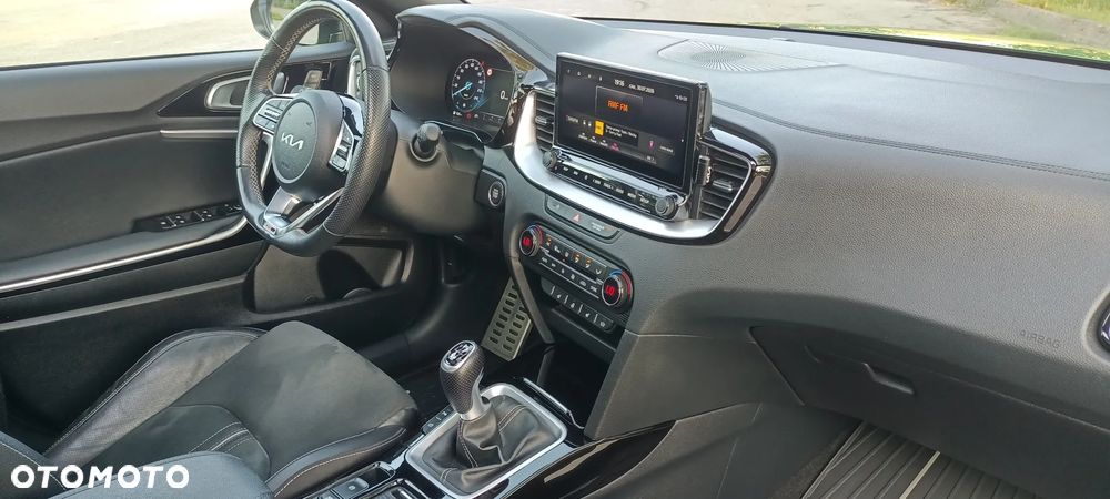 Kia XCeed 1.5 T-GDI GT-Line - 16