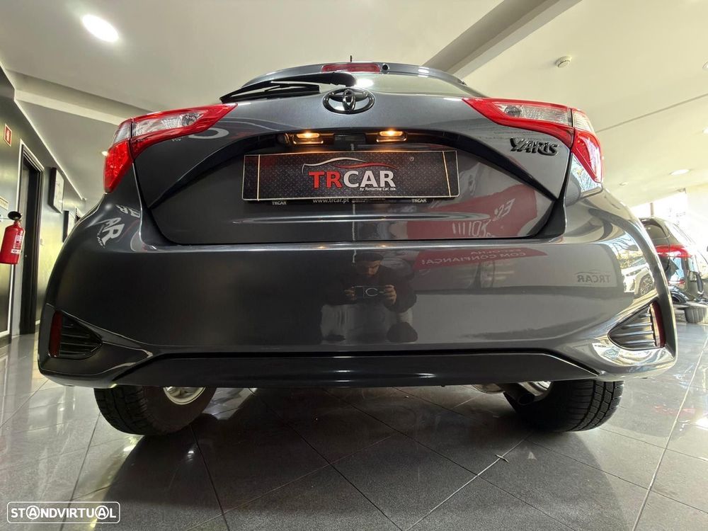 Toyota Yaris 1.0 VVT-i Exclusive - 12
