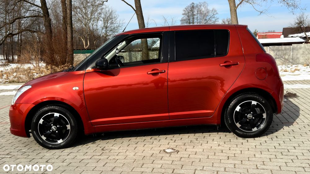 Suzuki Swift 1.3 Limited 25 - 6