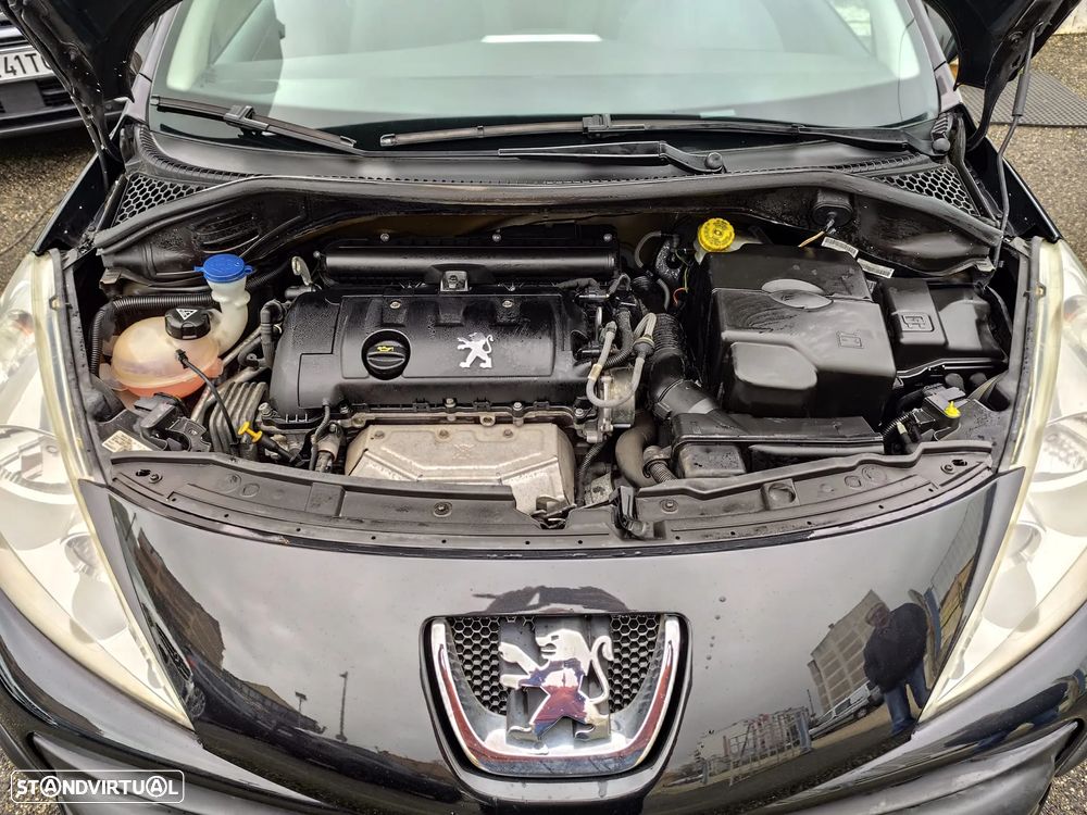 Peugeot 207 1.4 16V Active - 13