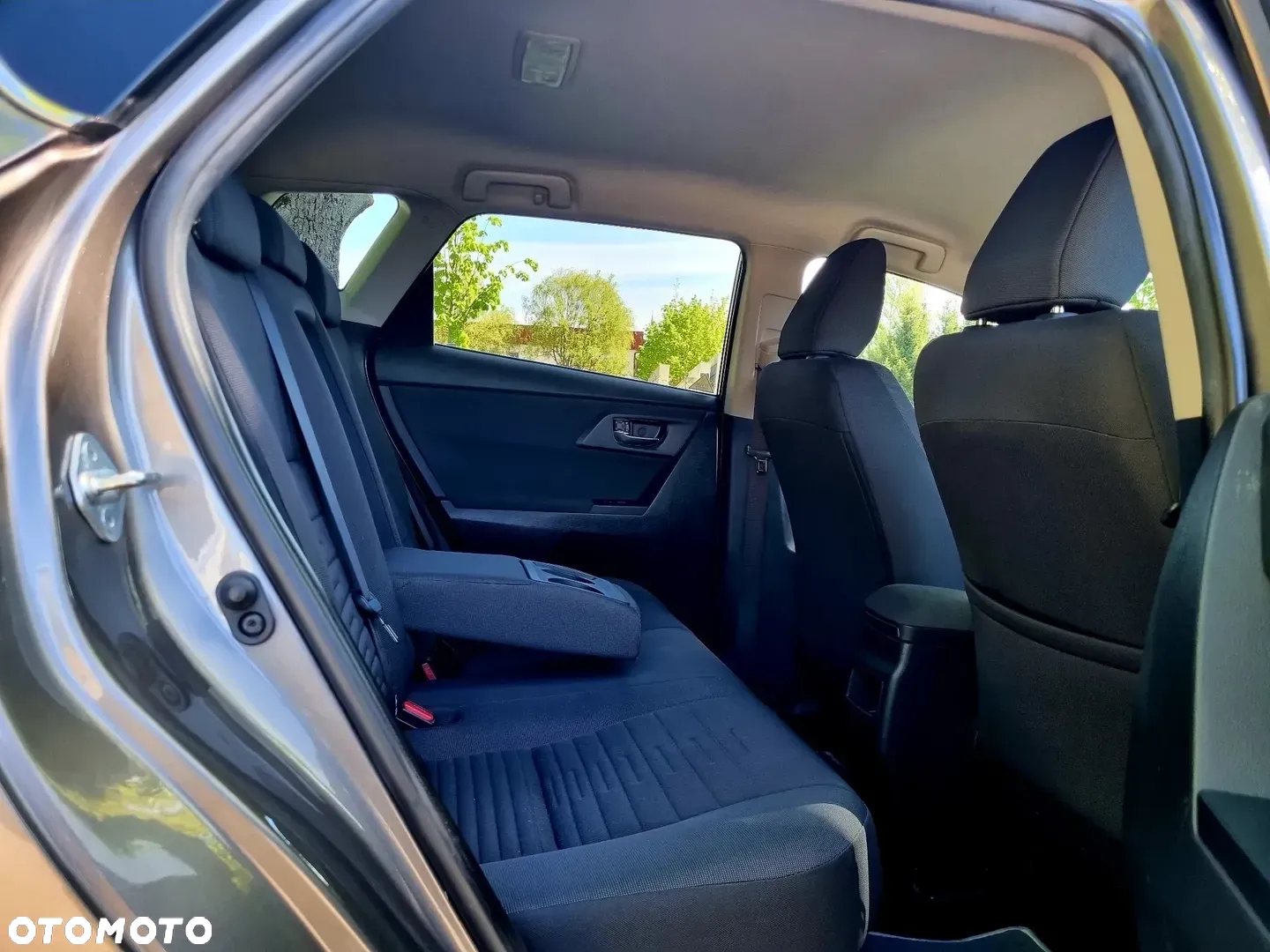 Toyota Auris Hybrid 135 Comfort - 13