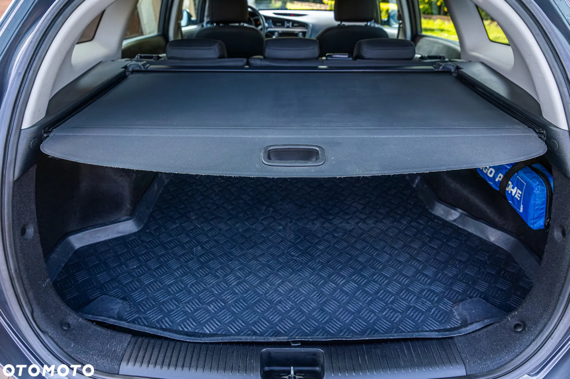 Kia Ceed 1.6 GDI Dream Team Edition - 36