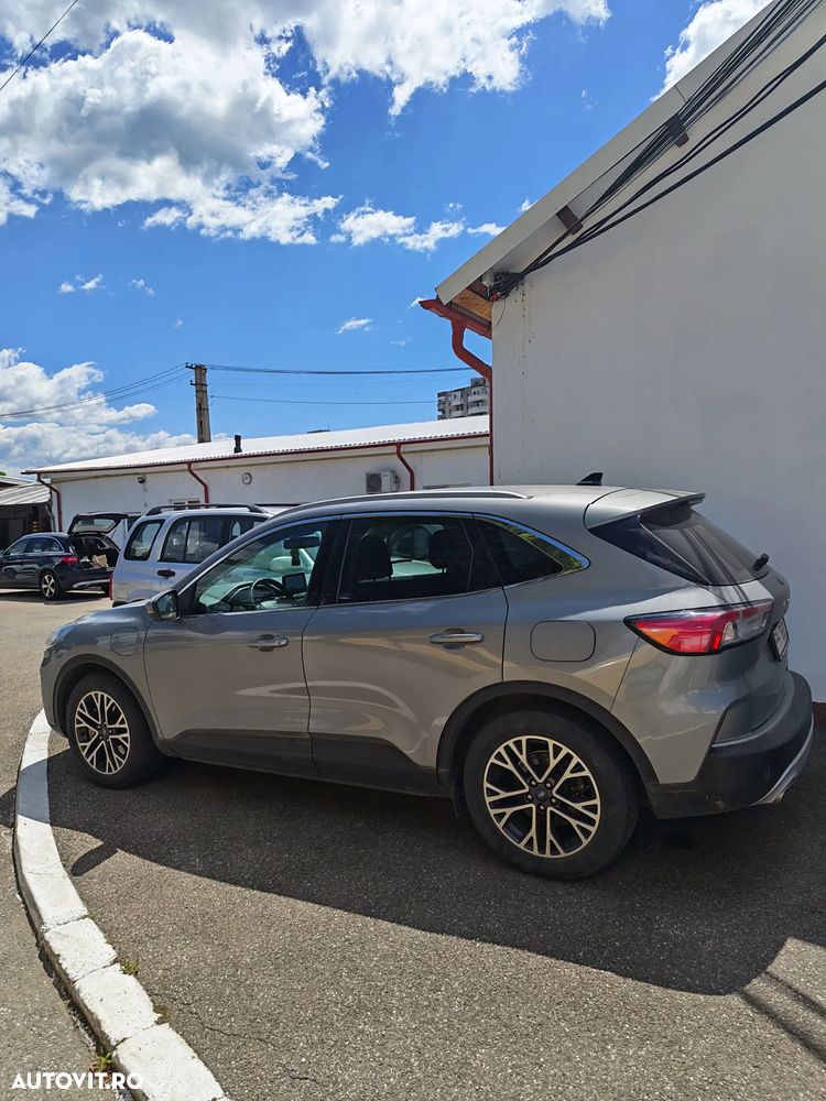 Ford Kuga - 7