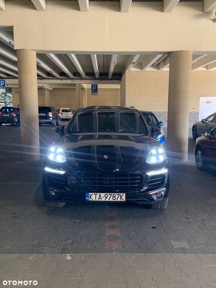 Porsche Cayenne S e-Hybrid Platinum Edition - 1