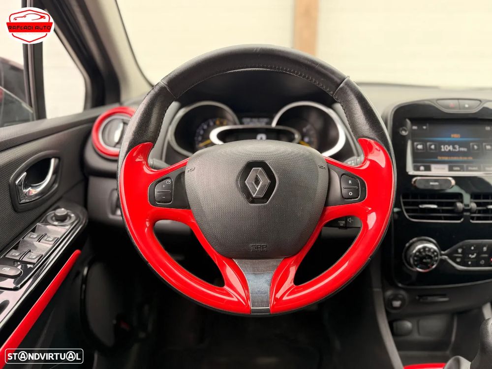 Renault Clio TCe 90 Limited - 17