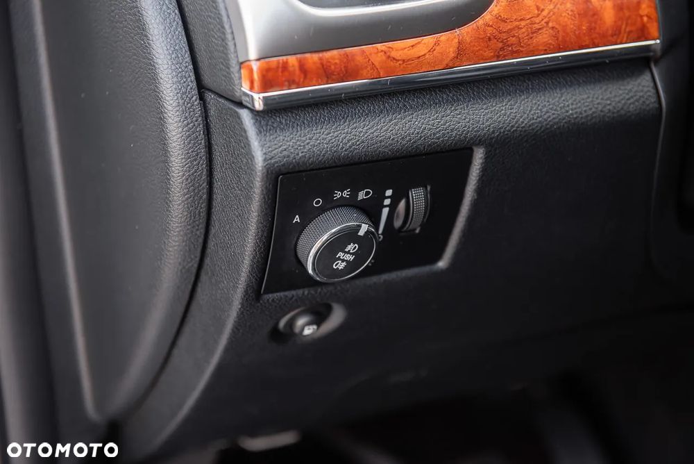 Jeep Grand Cherokee 3.6 V6 Overland - 19