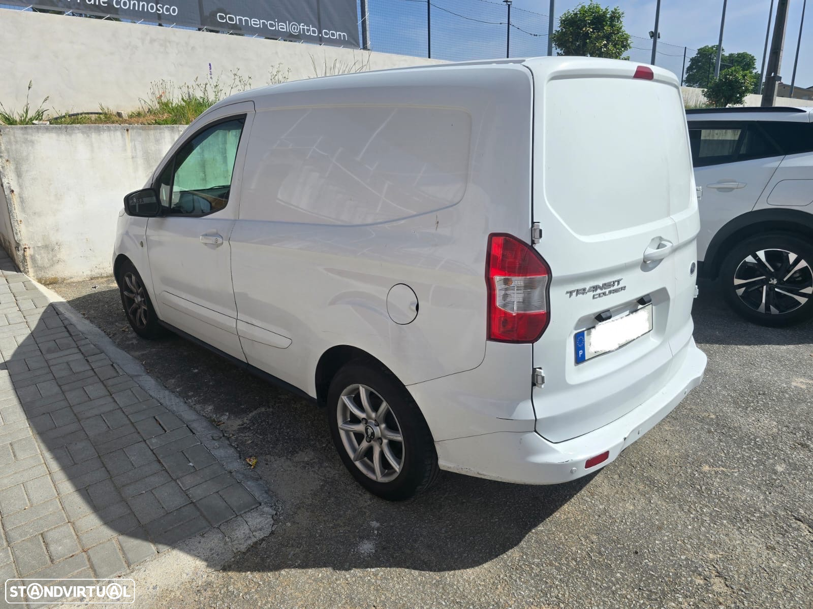 Ford e-Transit - 4