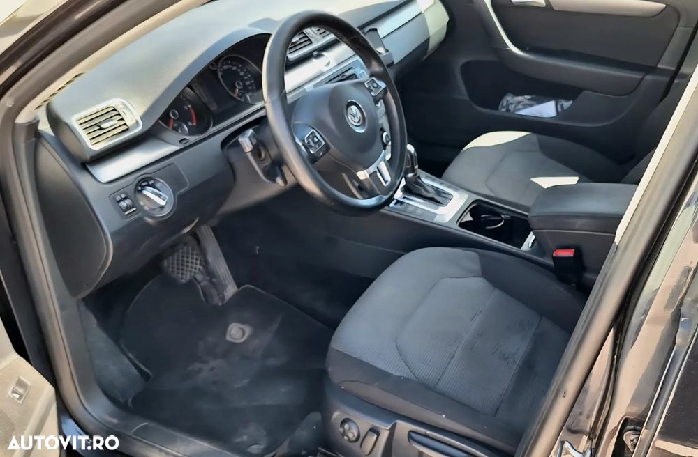 Volkswagen Passat Variant 2.0 TDI DSG BlueMotion Technology Comfortline - 6