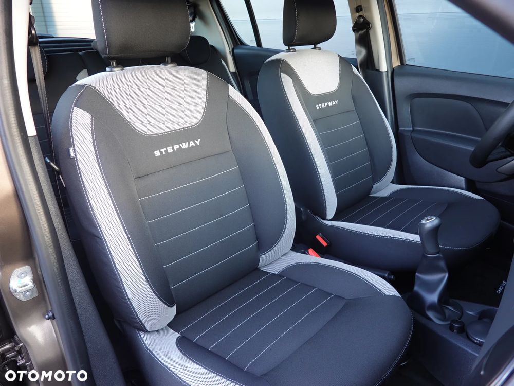 Dacia Sandero Stepway 0.9 TCe Laureate S&S - 17