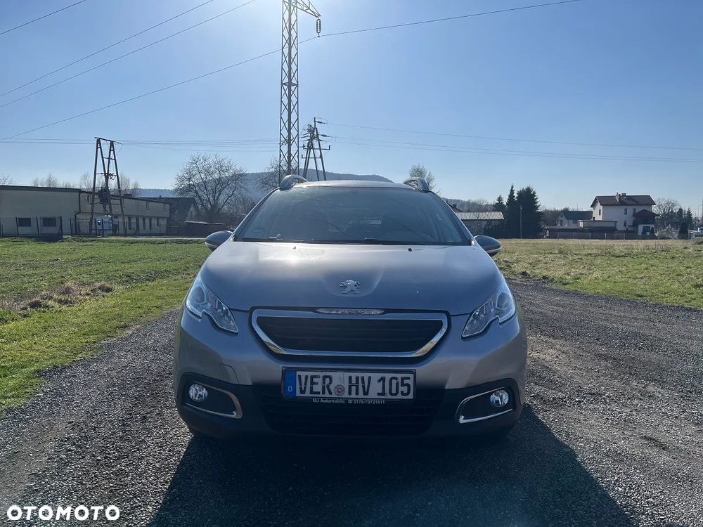 Peugeot 2008 1.2 Pure Tech Allure S&S EAT6 - 5