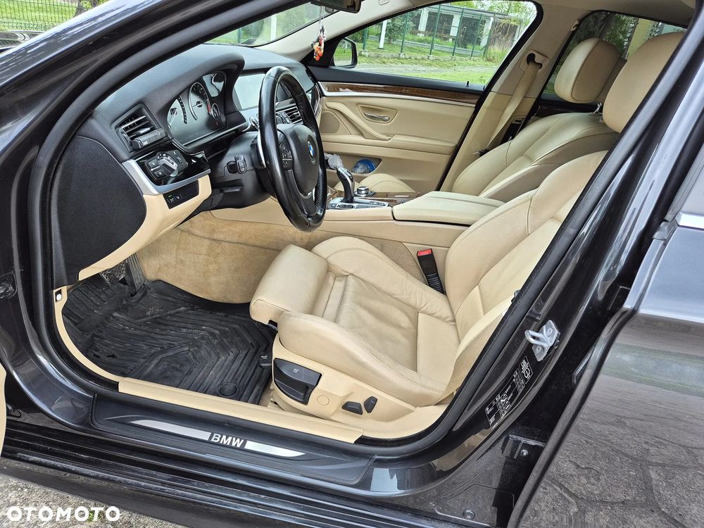 BMW Seria 5 520d - 4