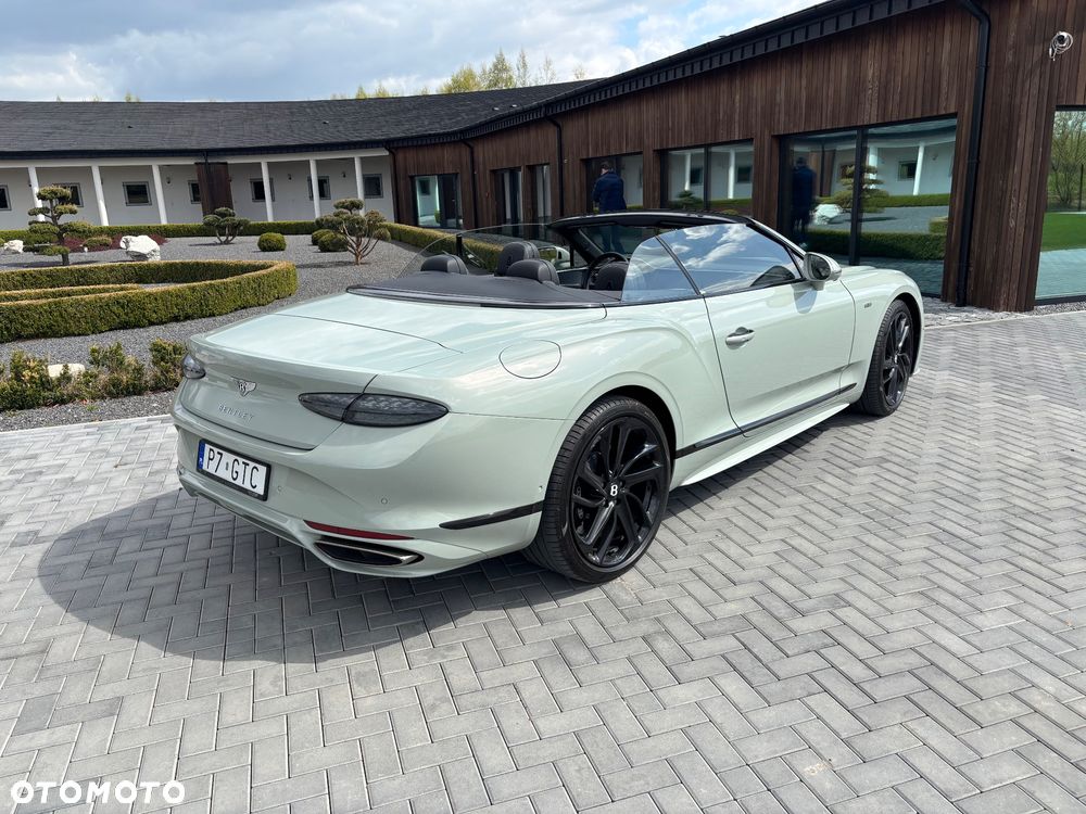 Bentley Continental GT - 2