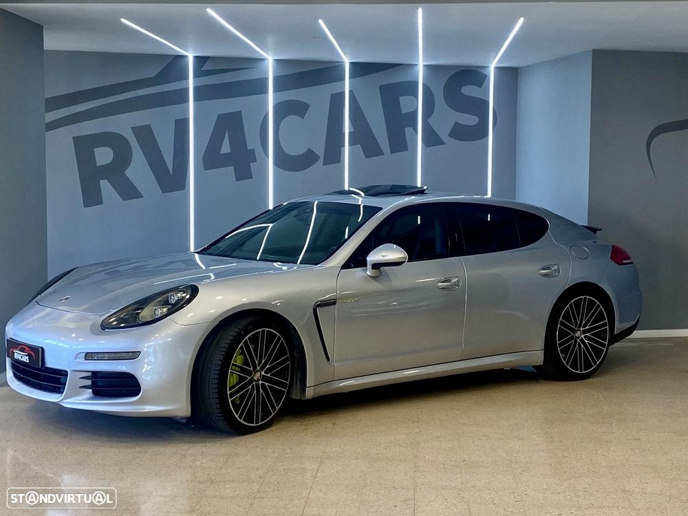 Porsche Panamera S Hybrid J19 - 1