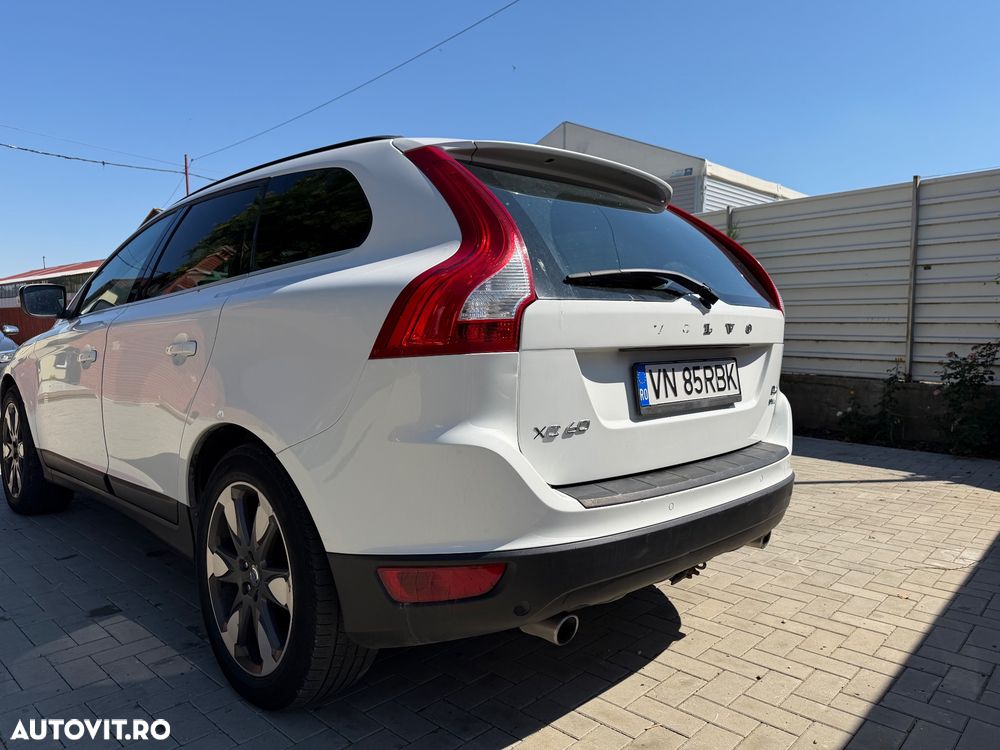Volvo XC 60 D3 2.4D AWD AT6 Kinetic - 5