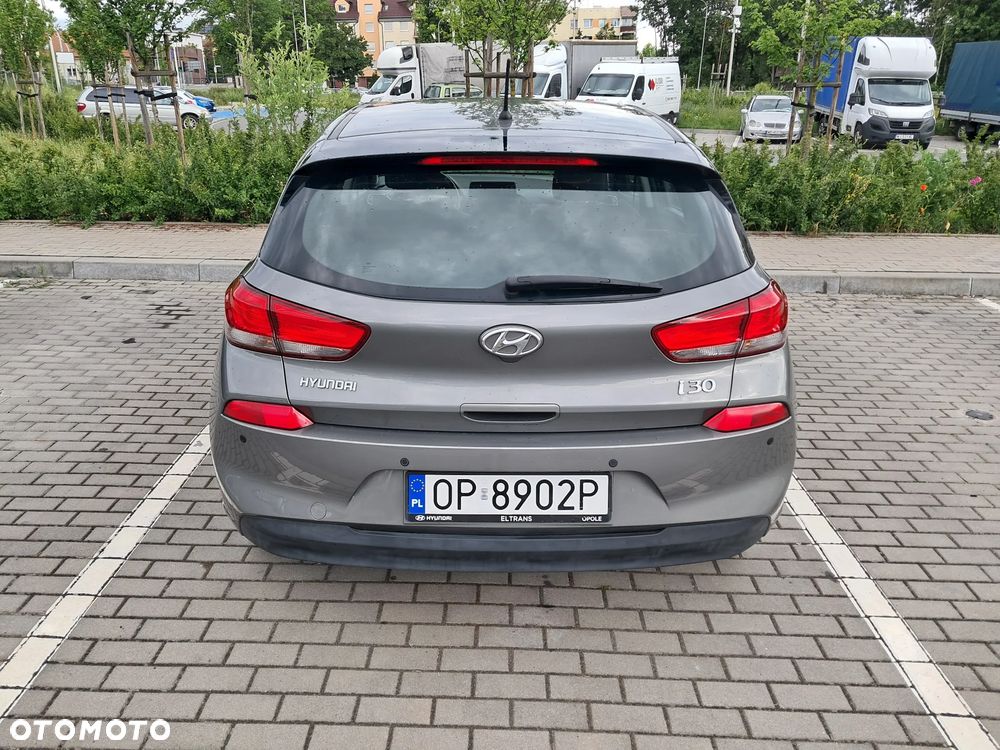 Hyundai i30 1.4 Classic + - 5