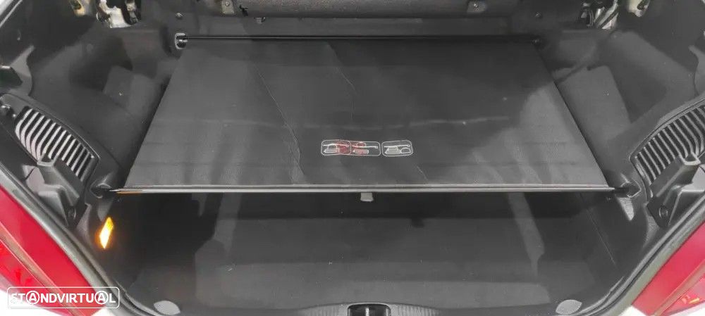 Peugeot 207 CC 1.6 16V - 22