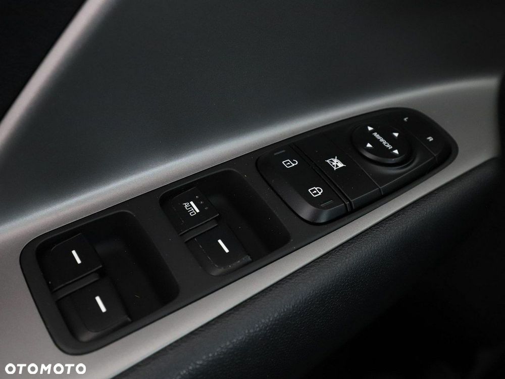 Kia Niro 1.6 GDI 2WD Edition 7 - 33