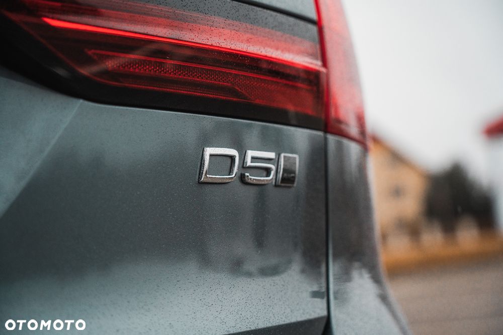 Volvo V90 D5 SCR AWD Momentum Pro - 11