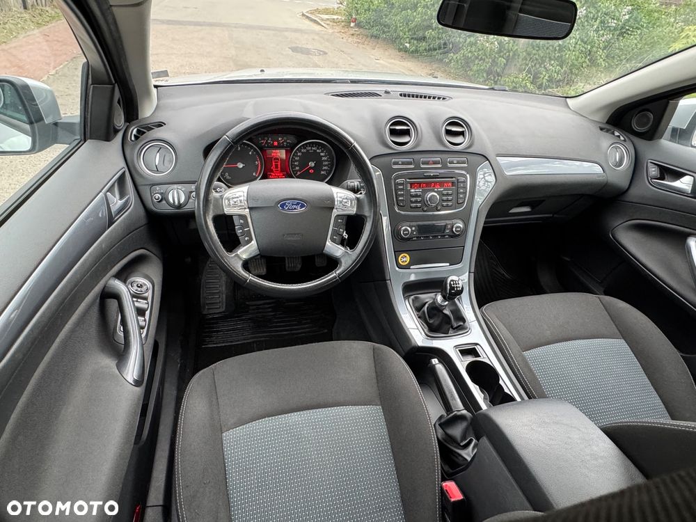 Ford Mondeo 1.6 TDCi Start-Stopp Titanium - 13