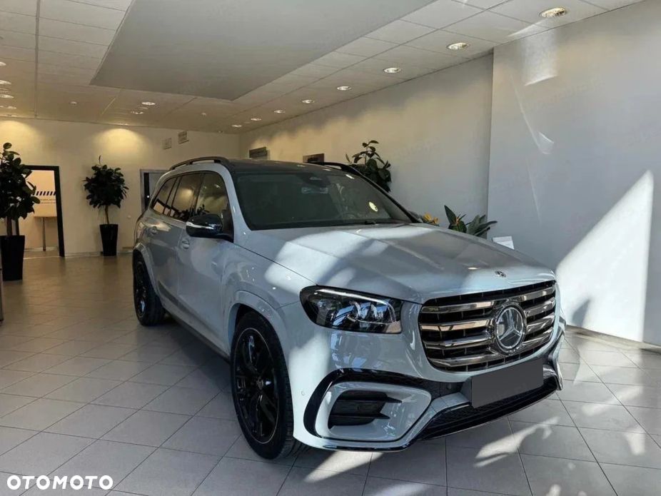 Mercedes-Benz GLS 450 d mHEV 4-Matic AMG Line - 3