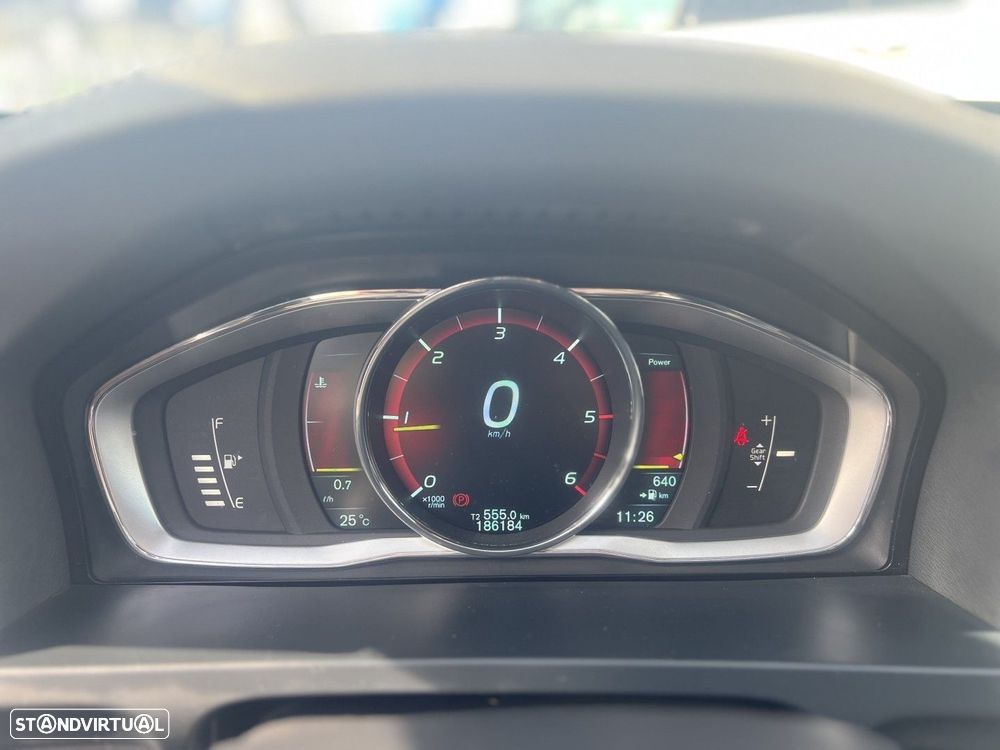 Volvo V60 D2 Edition - 13
