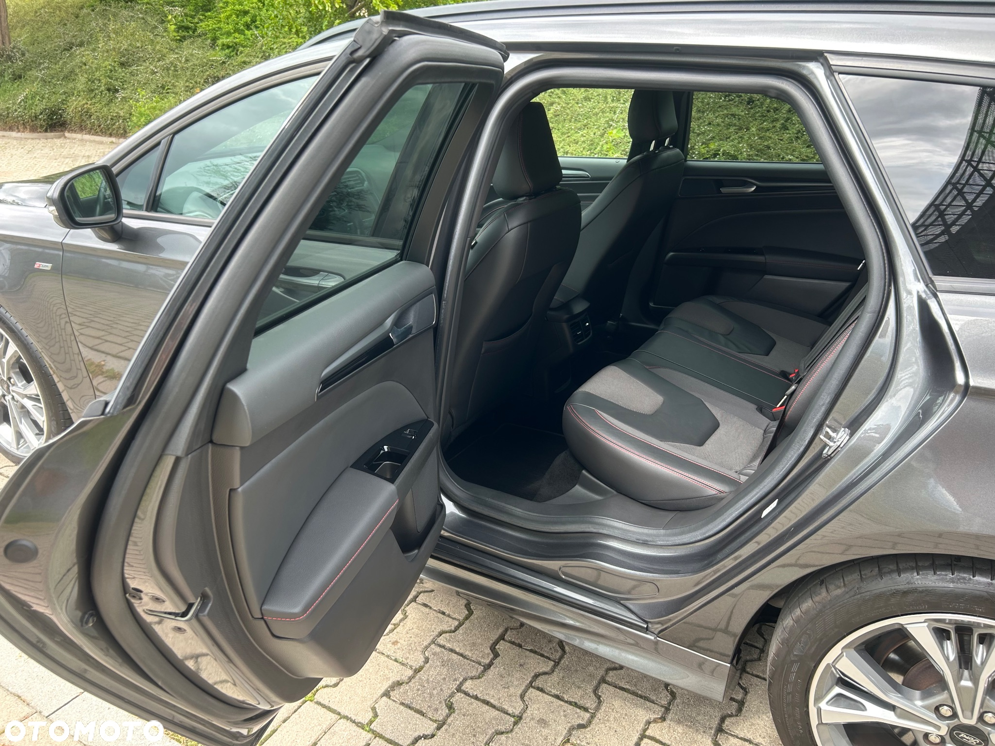 Ford Mondeo 1.5 EcoBoost ST-Line X - 19