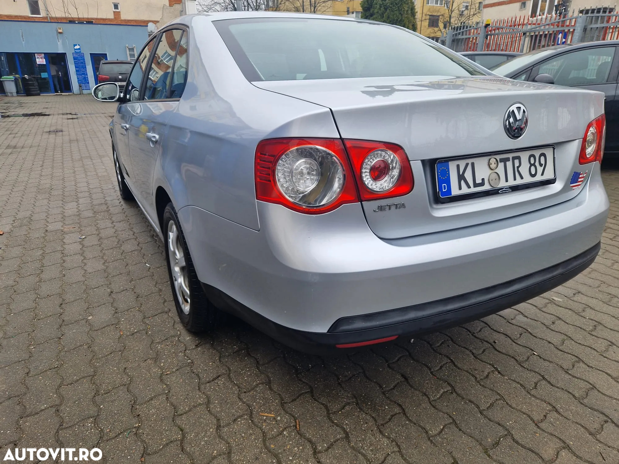 Volkswagen Jetta 1.6 Automatik Comfortline - 5