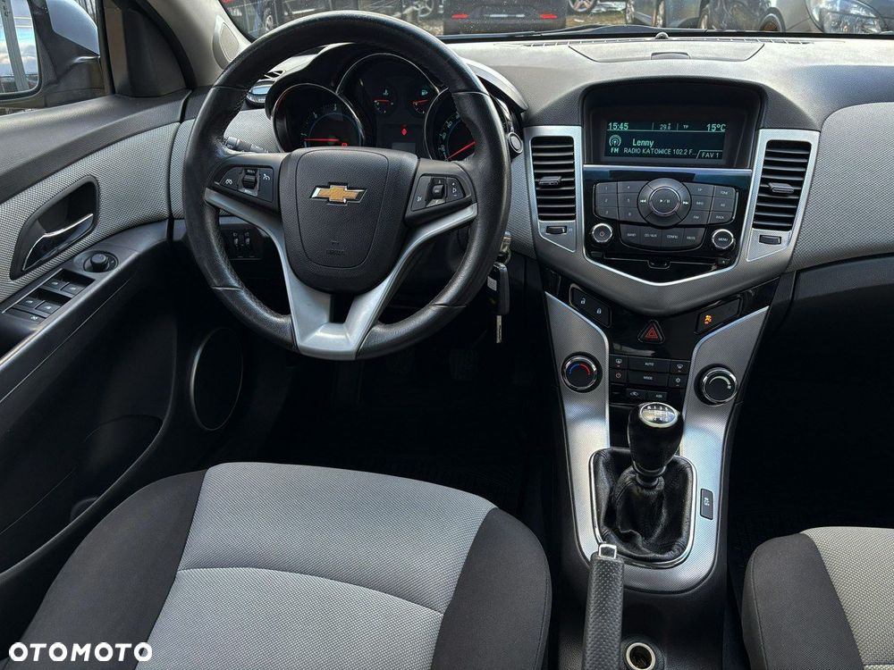 Chevrolet Cruze 2.0 D LT+ - 23