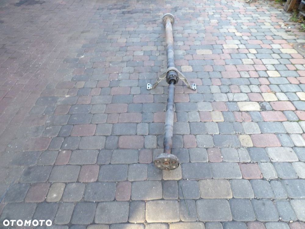 VW PASSAT B6 KOMBI 2.0FSI 4X4 WAŁ NAPĘDOWY - 3