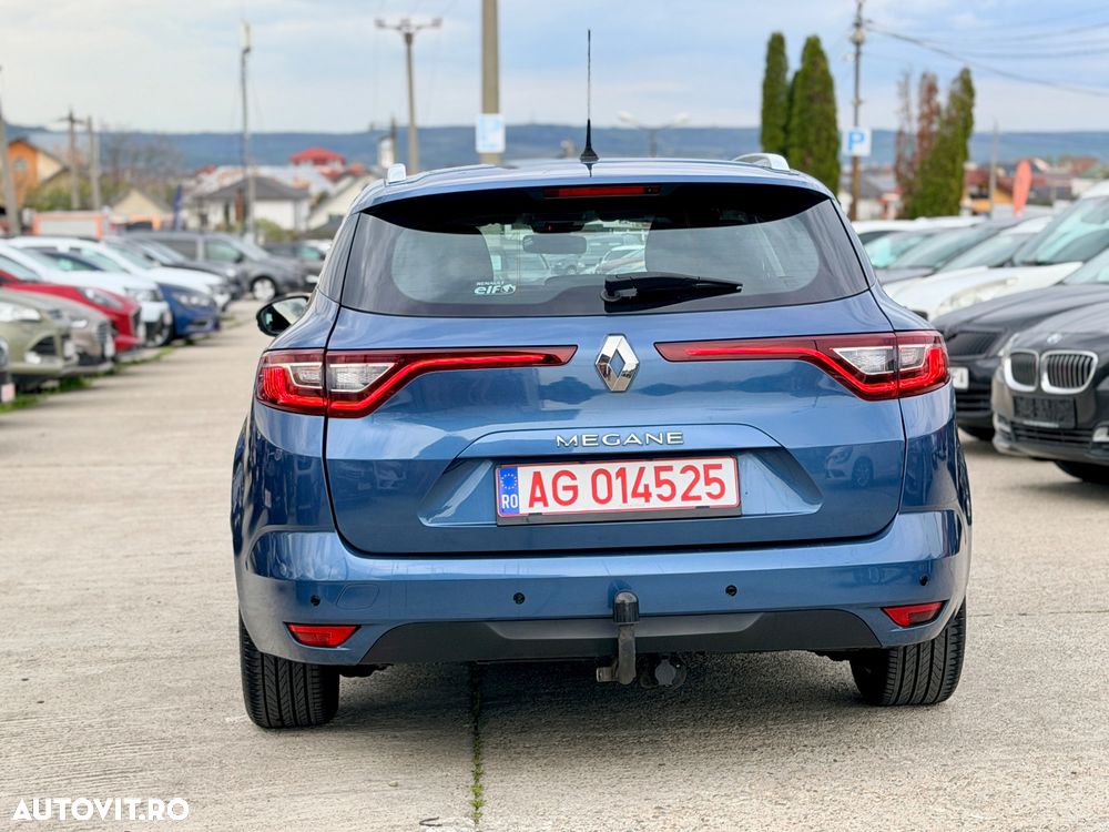 Renault Megane - 5