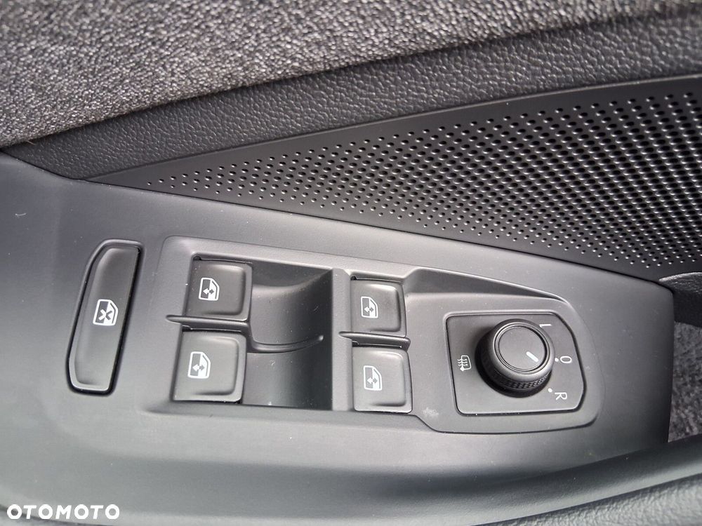 Volkswagen Passat - 22