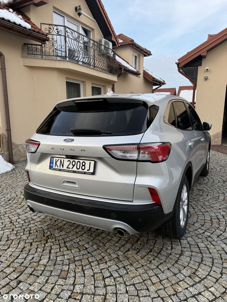 Ford Kuga - 4