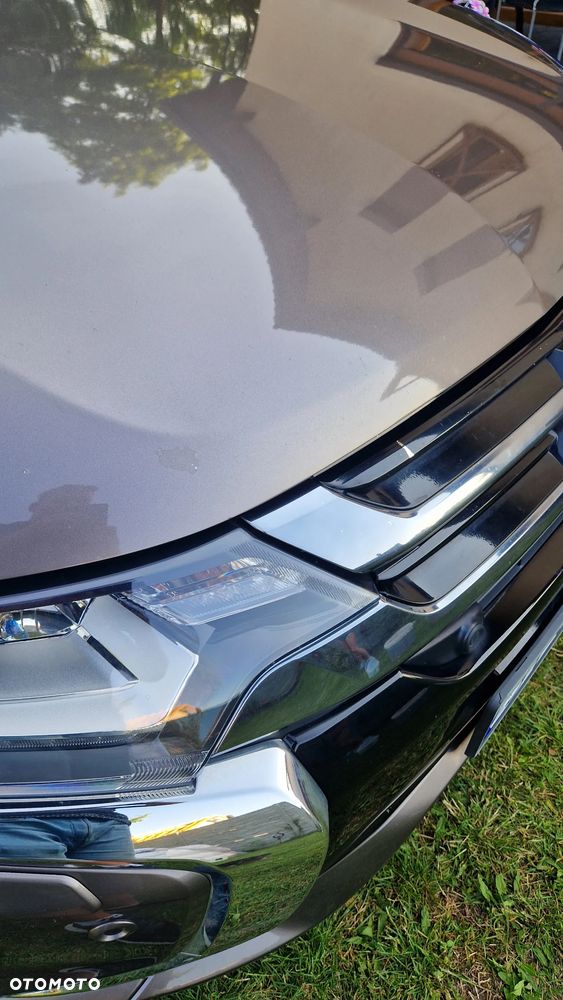Mitsubishi Outlander 2.2 DID Intense + 4WD - 12