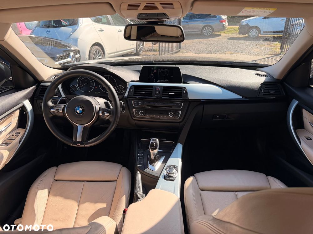 BMW Seria 3 320d Sport Line - 11