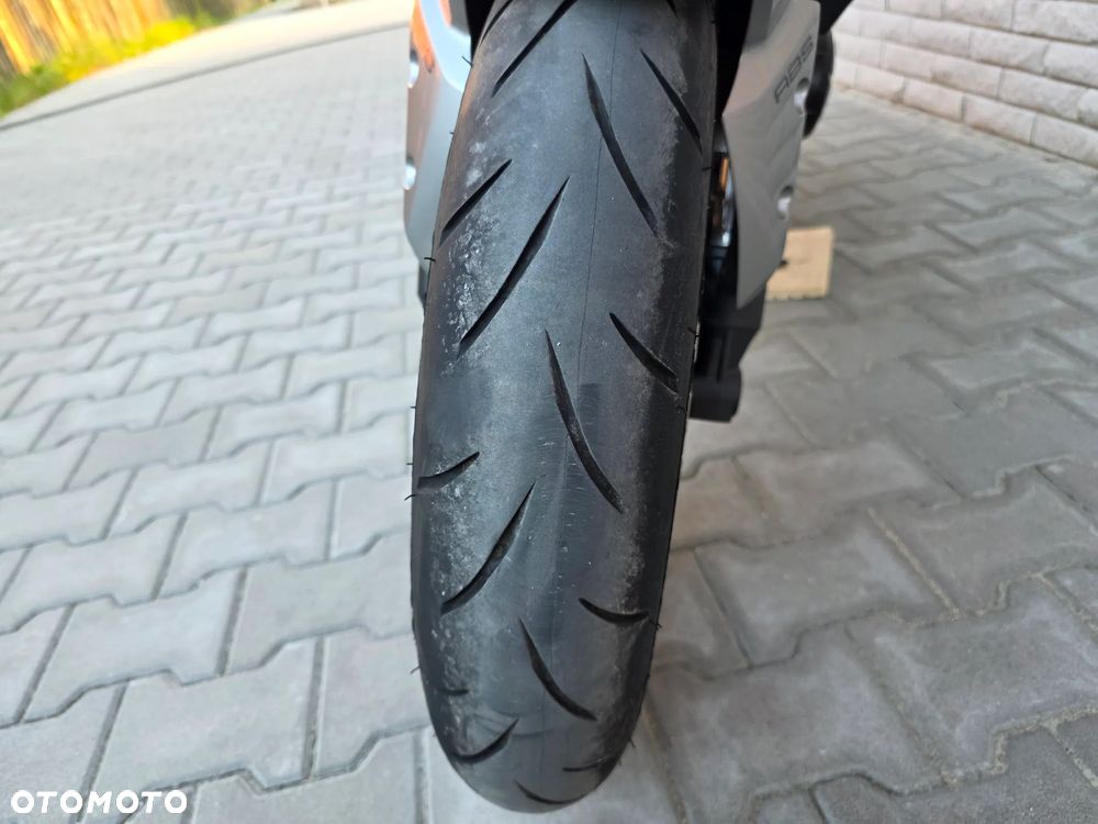 Kawasaki Z 900 - 11