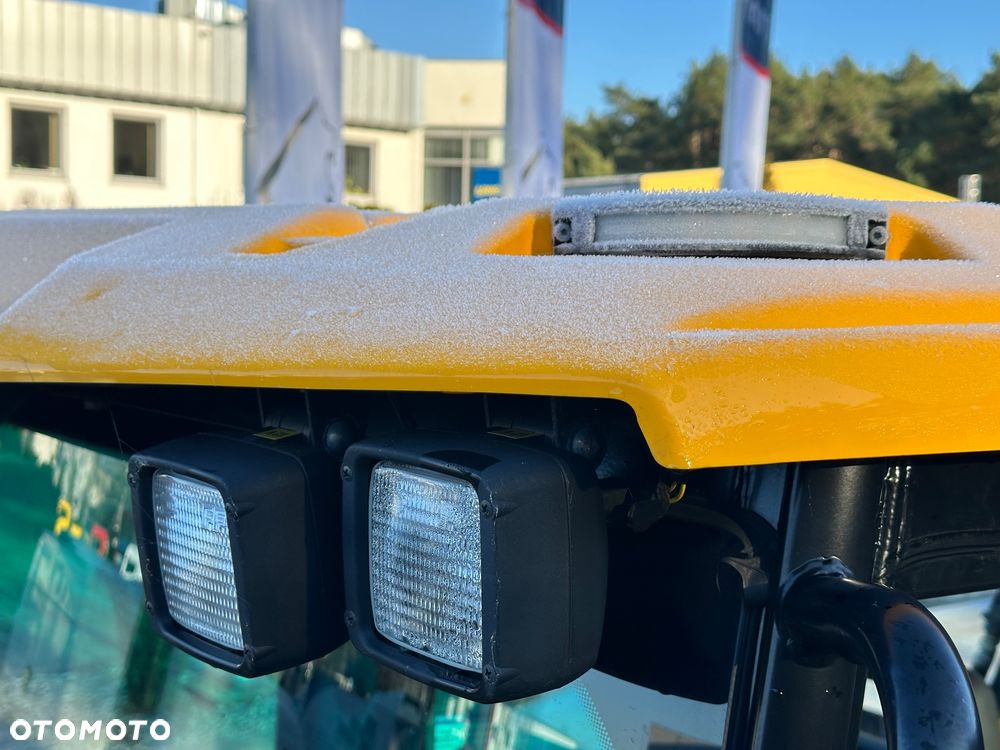 JCB 3CX PLUS 109hp Powershift + Torquelock (Contractor) - 11