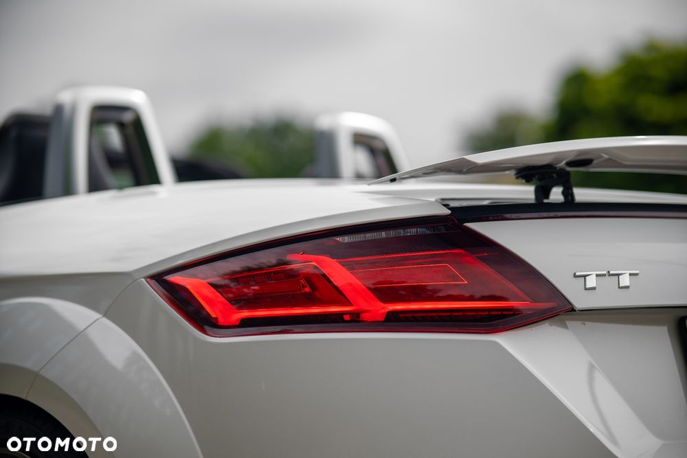 Audi TT Coupé - 12