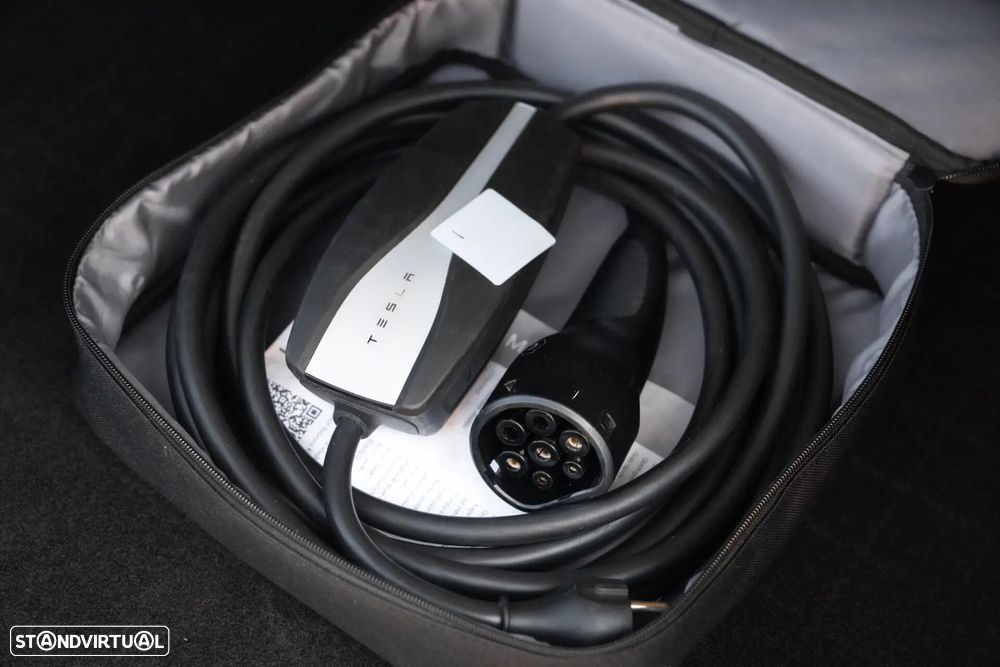 Tesla Model 3 Long Range RWD - 24